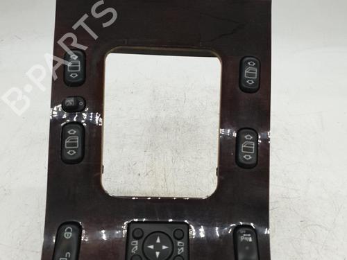 Used Middle console MERCEDES-BENZ M-CLASS (W163) ML 270 CDI (163.113) (163 hp) 24512488