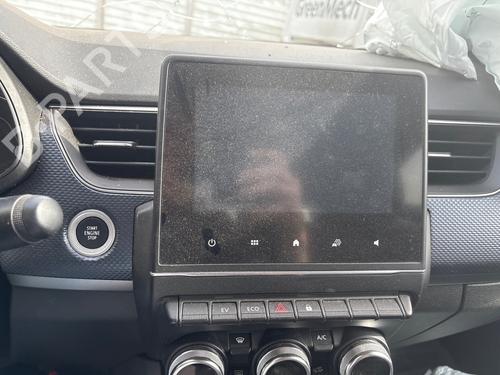 radio-renault-arkana-i-lcm_-ldn_-2019-39216301 main image