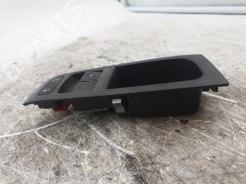 Used Left front window switch Left front window switch VW FOX Hatchback (5Z1, 5Z3, 5Z4) 1.2 (55 hp) 23845421 23845421