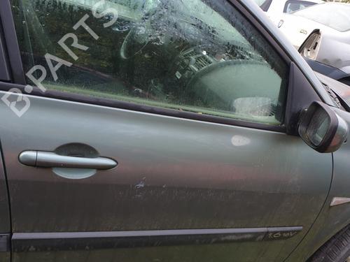 right-front-door-renault-megane-ii-saloon-lm01_-2003-25049178 main image