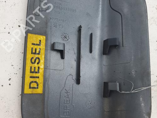 fuel-flap-citroen-c5-iii-break-rw_-2008-2009-2010-2011-2012-2013-2014-2015-2016-2017-23436098 main image