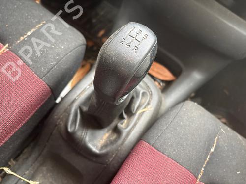 Gear lever CITROËN C4 CACTUS 1.2 THP 110 | BP39150531M90 - Image 3