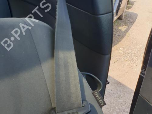 Sikkerhedssele foran venstre Sikkerhedssele foran venstre VW POLO IV (9N_, 9A_) 1.4 TDI (70 hp) 37410757 37410757