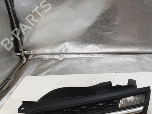 Used Grille NISSAN MICRA III (K12) 1.2 16V (80 hp) 22874194