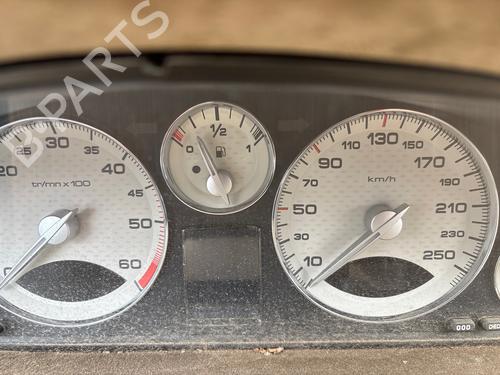 instrument-cluster-peugeot-607-9d-9u-2000-39516764 main image