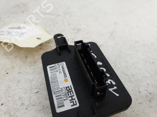 Used Heater resistor PEUGEOT 3008 I MPV (0U_) 1.6 HDi (109 hp) 22879528