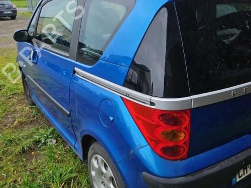 Right taillight PEUGEOT 1007 (KM_) 1.4 HDi | BP28827155C35 - Image 7