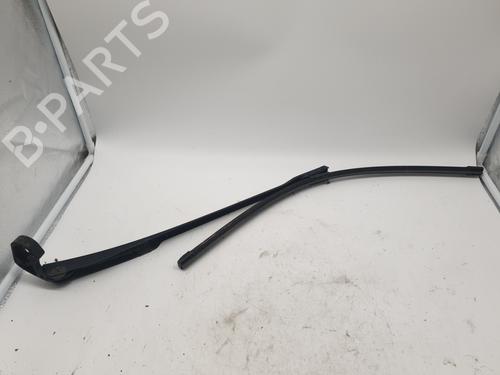 Used Front windshield wiper arm SEAT LEON (1P1) 2.0 TDI 16V (140 hp) 22869824