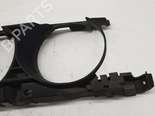 Used Headlight eyebrow Headlight eyebrow BMW 5 (E34) 520 i 24V (150 hp) 22870136 22870136