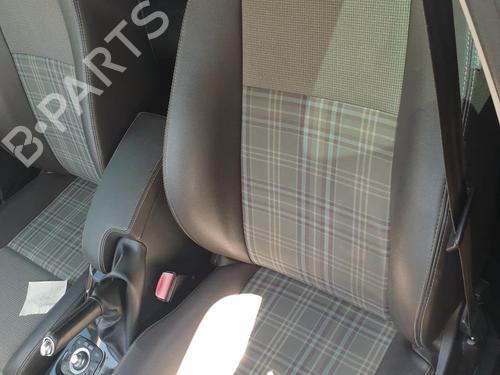 Stol venstre foran Stol venstre foran RENAULT MEGANE III Hatchback (BZ0/1_, B3_) 1.9 dCi (BZ0N, BZ0J) (131 hp) 37526873 37526873