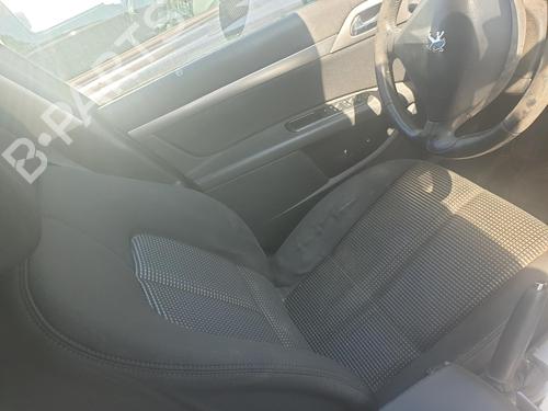 Used Left front seat PEUGEOT 407 SW (6E_, 6D_) 2.0 HDi 135 (136 hp) 29839950