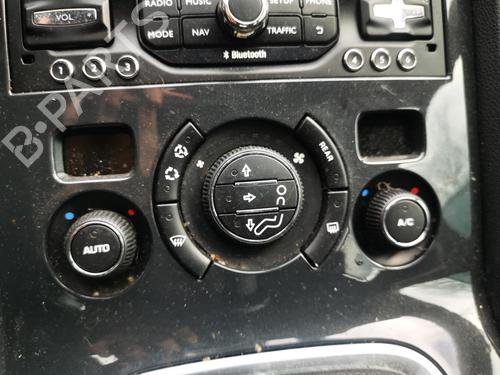 climate-control-peugeot-5008-0u_-0e_-16-hdi-96738323xt-2009-2010-2011-2012-2013-2014-2015-2016-2017-22871011 main image