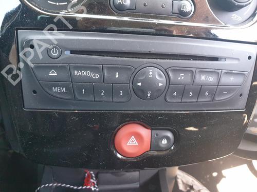 radio-renault-clio-iii-br01-cr01-2005-2006-2007-2008-2009-2010-2011-2012-2013-2014-34361460 main image