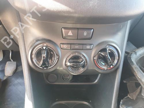 climate-control-peugeot-208-i-ca_-cc_-2012-2013-2014-2015-2016-2017-2018-2019-2020-2021-34257627 main image