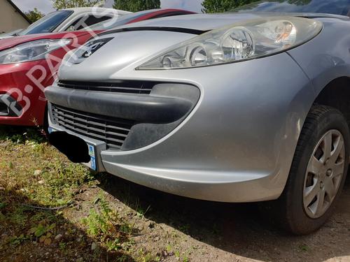 Front bumper PEUGEOT 206+ (2L_, 2M_) 1.4 HDi eco 70 | BP28425727C7