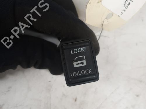 Switch NISSAN NV200 Van e-NV (ME0N) | BP35956712I30 - Image 1