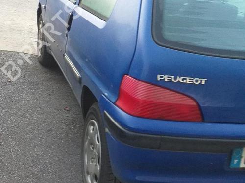 Right taillight PEUGEOT 106 II (1A_, 1C_) 1.1 i | BP22880802C35 