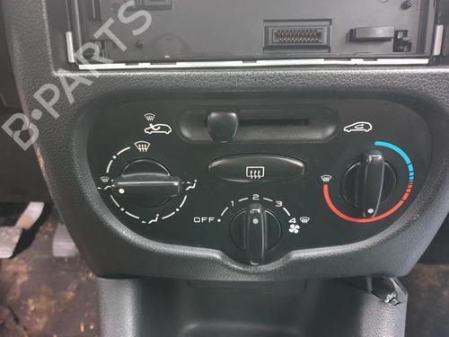 Climate control PEUGEOT 206+ (2L_, 2M_) 1.4 HDi eco 70 | BP32262392I5