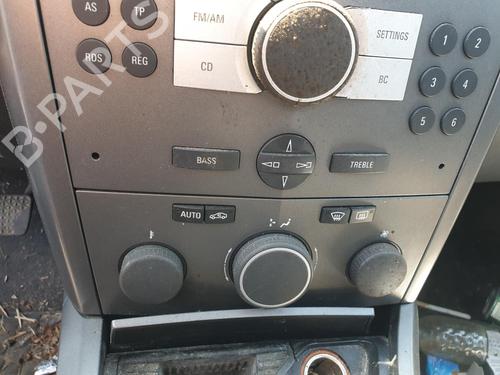 Used Climate control Climate control 37623106 37623106
