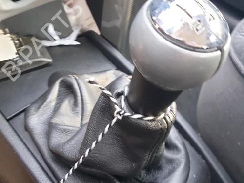 Gearknop Gearknop PEUGEOT 207 (WA_, WC_) 1.4 HDi (68 hp) 37453128 37453128