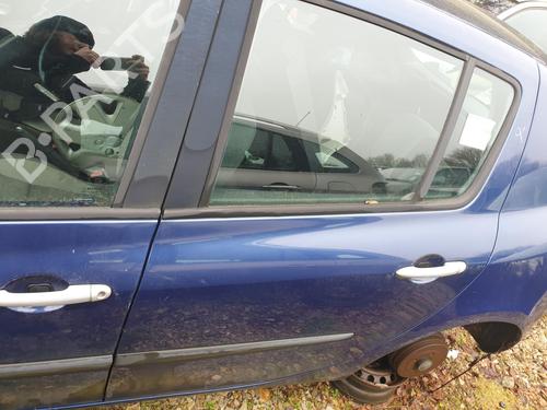 Dør venstre bak RENAULT CLIO III (BR0/1, CR0/1) 1.5 dCi (C/BR0G, C/BR1G) (68 hp) 32370944