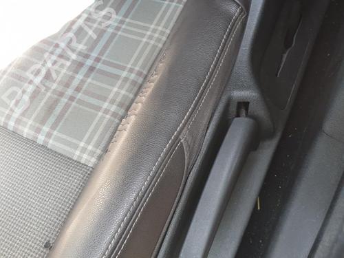 Left front seat RENAULT MEGANE III Hatchback (BZ0/1_, B3_) 1.9 dCi (BZ0N, BZ0J) | BP37526873C15 - Image 4