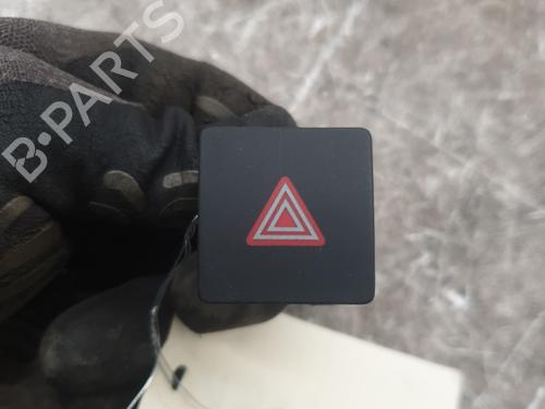 warning-switch-audi-q5-8rb-2008-2009-2010-2011-2012-2013-2014-2015-2016-2017-2018-2019-33948111 main image