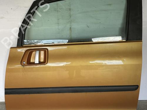 Used Left front door PEUGEOT 1007 (KM_) 1.4 (75 hp) 22886697