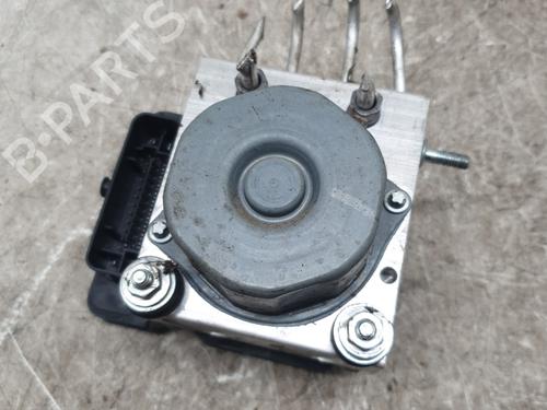 Used ABS pump DACIA SANDERO II 1.5 dCi (90 hp) 32630471