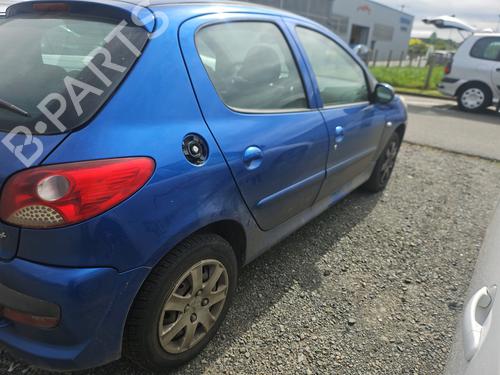 Engine PEUGEOT 206+ (2L_, 2M_) 1.4 HDi eco 70 | BP32321093M1