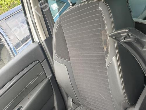 Used Right front seat RENAULT SCÉNIC III (JZ0/1_) 1.5 dCi (110 hp) 28681530