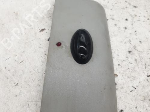 interior-roof-light-renault-espace-iii-je0_-1996-1997-1998-1999-2000-2001-2002-24423326 main image