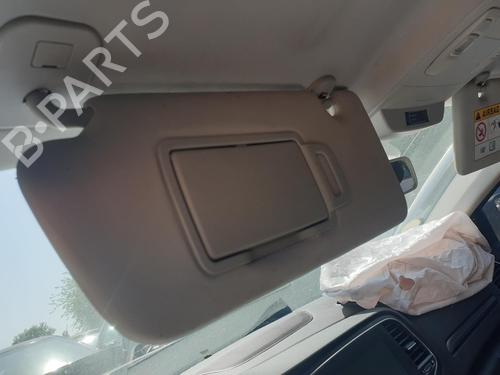 left-sun-visor-renault-megane-iv-hatchback-b9amn_-2015-26617904 main image