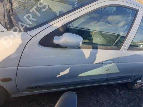 Used Left front door Left front door 32478837 32478837