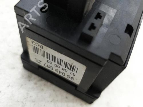 Used Steering column stalk CITROËN SAXO (S0, S1) 1.5 D (58 hp) 22865764