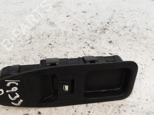 Used Right front window switch Right front window switch CITROËN JUMPY II Van 1.6 HDi 90 16V (90 hp) 24423207 24423207