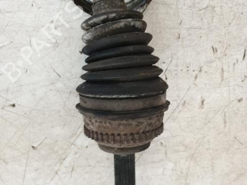 Used Left front driveshaft Left front driveshaft RENAULT CLIO II (BB_, CB_) 1.2 (BB0A, BB0F, BB10, BB1K, BB28, BB2D, BB2H, CB0A,... (58 hp) 22877714 22877714