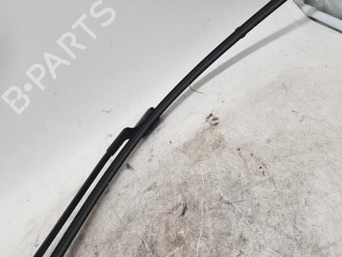Front windshield wiper arm PEUGEOT 3008 I MPV (0U_) 2.0 HDi 150 / BlueHDi 150 | BP23832161C143 