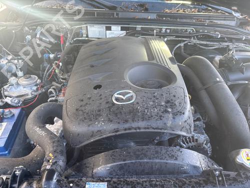 Used Engine Engine MAZDA BT-50 Pickup (CD, UN) 2.5 MRZ-CD 4x4 (UNY0W3) (143 hp) 40200809 40200809