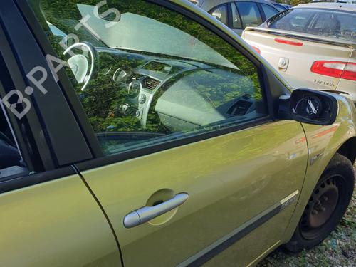 Used Right front door RENAULT MEGANE II (BM0/1_, CM0/1_) 1.6 16V (BM0C, CM0C) (113 hp) 25130320