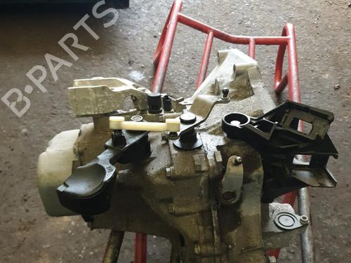 Used Gearbox Gearbox CITROËN C3 II (SC_) 1.2 VTi 82 (82 hp) 22876883 22876883