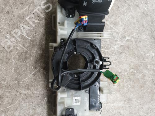 Commodo Essuie Glace / Phare RENAULT MEGANE III Hatchback (BZ0/1_, B3_) 1.5 dCi (106 hp) 31865527