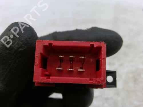 Used Left rear window switch Left rear window switch RENAULT ESPACE III (JE0_) 2.2 12V TD (JE0E, JE0H, JE0P) (113 hp) 33286318 33286318