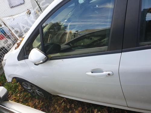 Left front door PEUGEOT 208 I (CA_, CC_) 1.5 BlueHDI 100 | BP30111940C2