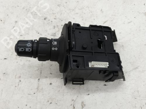 Used Switch RENAULT SCÉNIC II (JM0/1_) 1.5 dCi (JM1E, JM16) (106 hp) 22871458