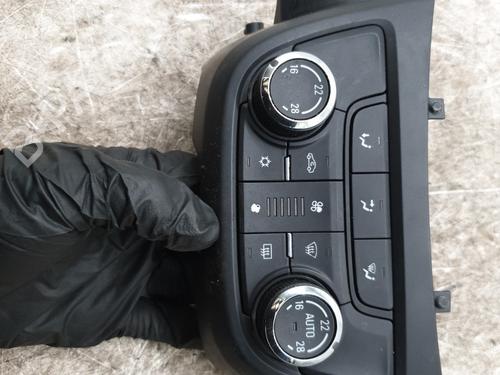 Climate control OPEL ZAFIRA TOURER C (P12) 1.6 CDTI (75) | BP29493665I5