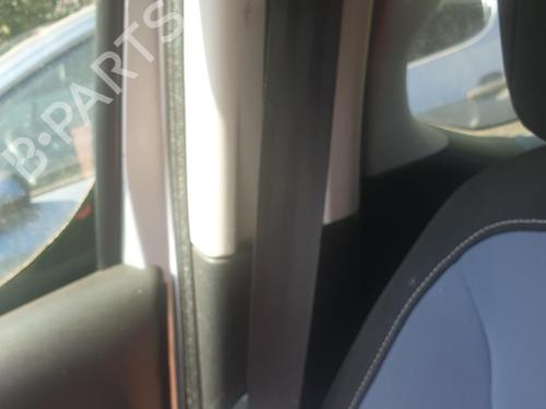 Used Front right seatbelt Front right seatbelt 37994672 37994672