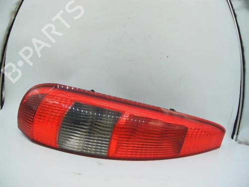 Used Left taillight FORD FIESTA V (JH_, JD_) 1.4 TDCi (68 hp) 22886465