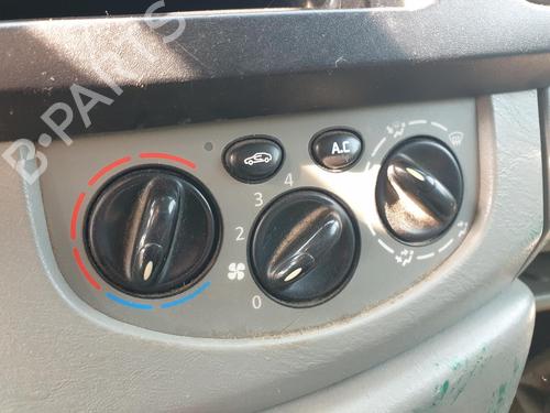 Climate control RENAULT TRAFIC II Van (FL) 2.5 dCi 145 (FL0J) | BP26573730I5 