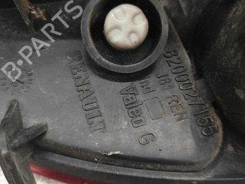 rear-fog-light-renault-espace-iv-jk01_-22-dci-jk0h-8200027155-2002-22884594 main image